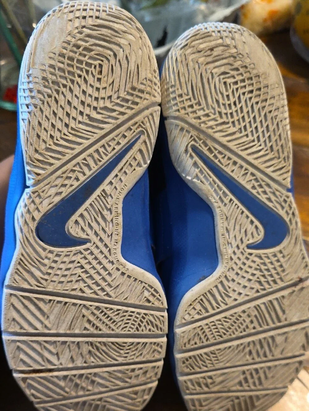 Nike Kids Blue 'Team Hustle' Strap Sneakers